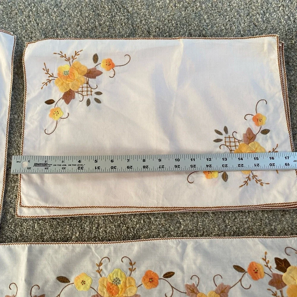Vintage Table Runner And Napkins Set Floral Appliques Embroidery Handmade
